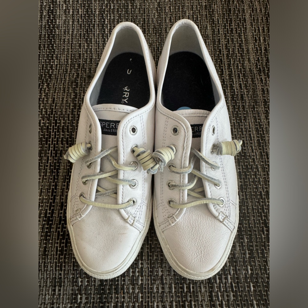 Sperry boat shoes